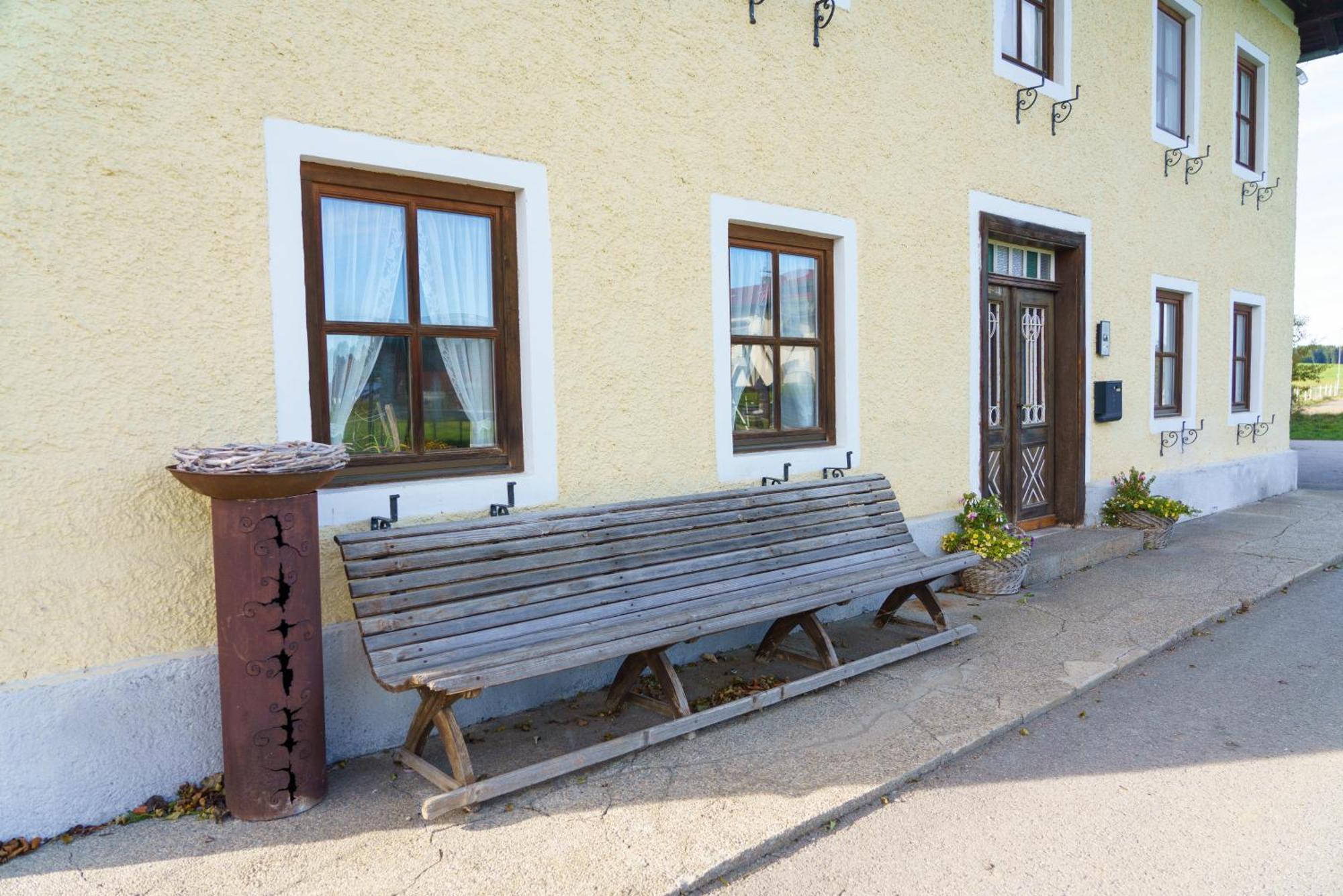 Private Farmhouse Escape - Ideal For Up To 8 Guests Seeham Extérieur photo